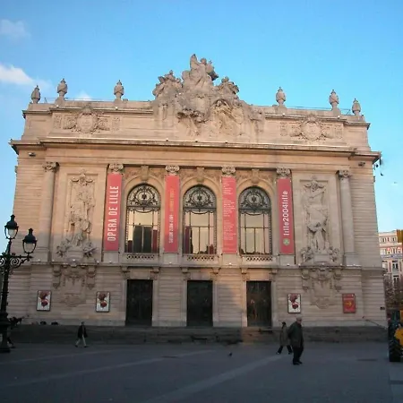 Mercure Centre Vieux Hotel 4*